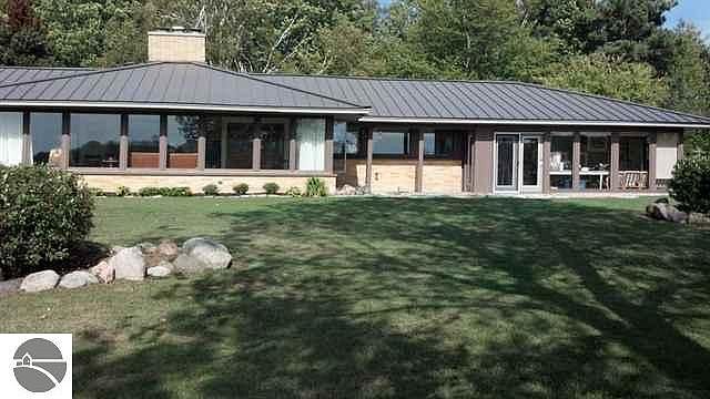 1st image of 6038 Smeltzer Rd
