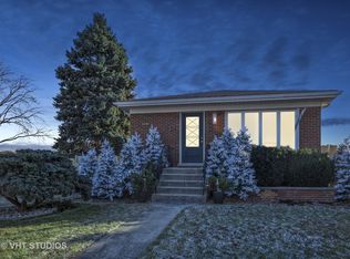3929 Emerson Dr, Schiller Park, IL 60176