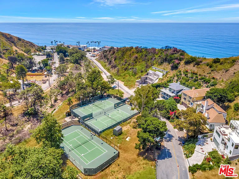 3859 Rambla Pacifico — Photo 45