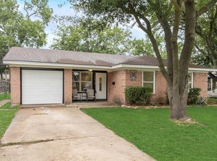 615 Fairview Dr, Richardson, TX 75081