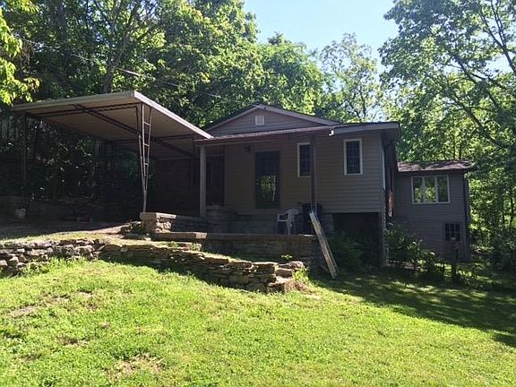 2nd image of 776 Benson Ave