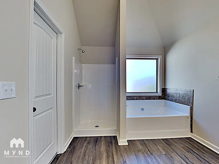 9028 Holder Rd — Photo 14
