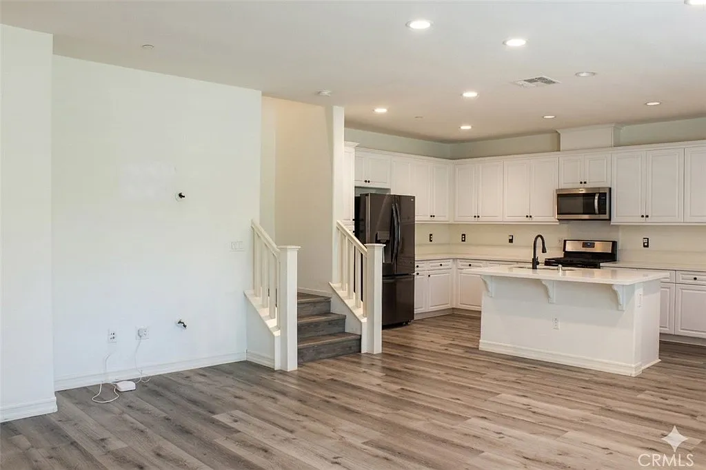 Building Photo - 3287 Wild Horse Privado #8