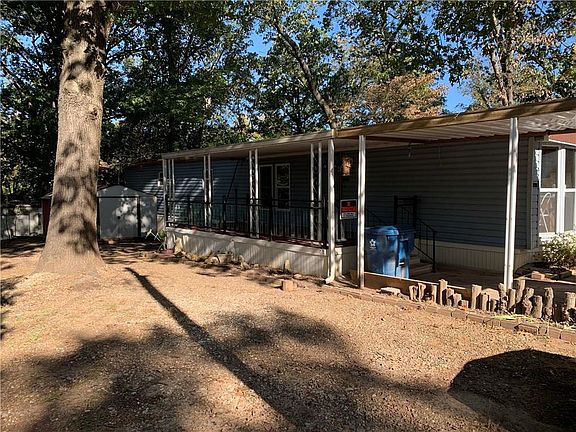 3rd image of 3 Pine St