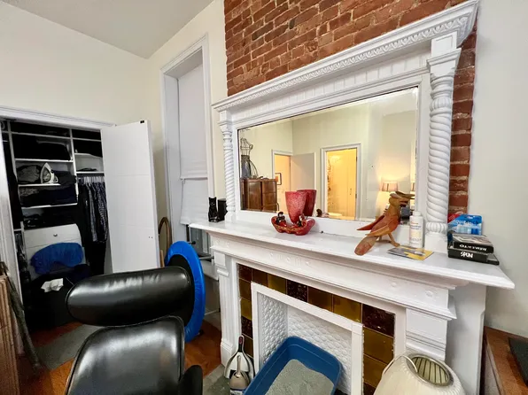 22 Mac Donough Street image 8 of 17