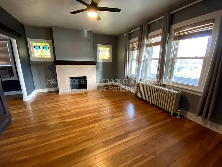 1808 Pioneer Ave — Photo 2