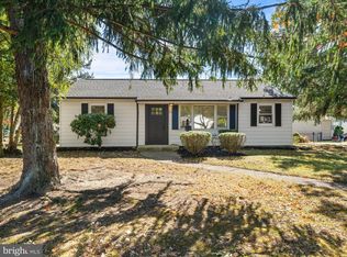 10 Duke Ave, Stratford, NJ 08084
