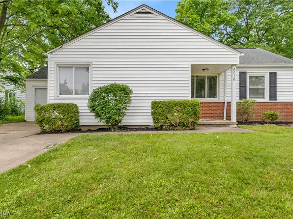 6676 Solon Blvd, Solon, OH 44139