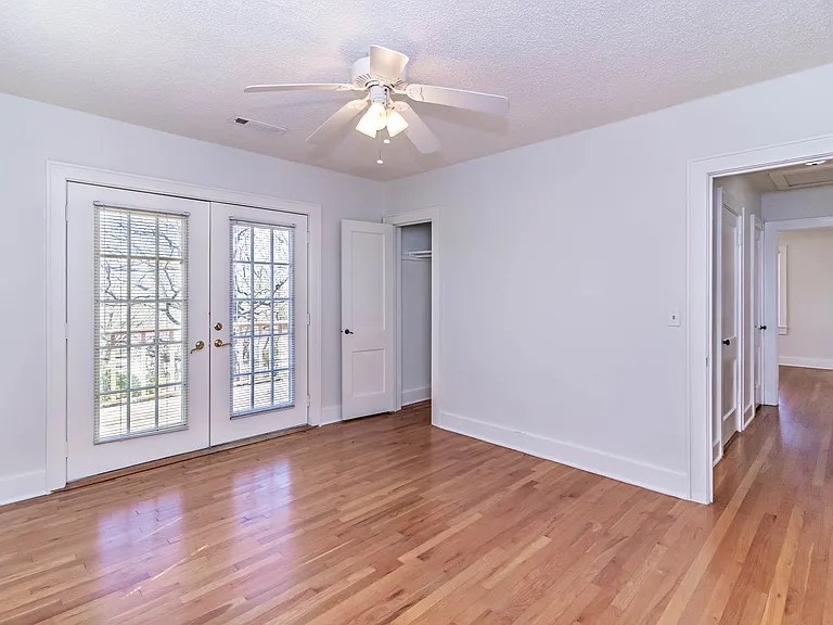 583 N Assembly Dr #1 — Photo 5