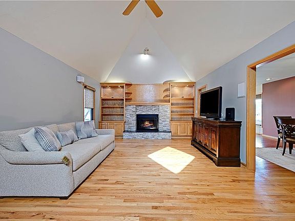 5th image of 11800 W 99th Pl