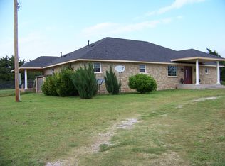 2810 N Mayberry Rd, Calumet, OK 73014