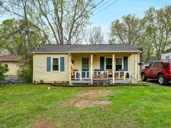 1317 Russell St, Morristown, TN 37813