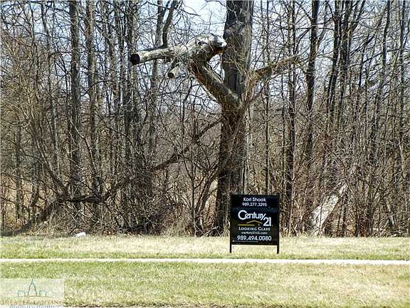 2nd image of 1260 Holly Ct
