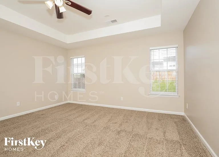 6226 Glen Way Dr — Photo 8