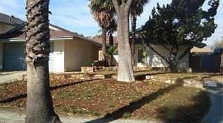 3rd image of 1679 E Retford St