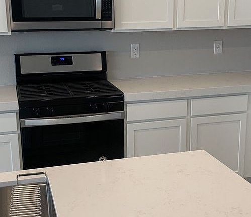 4th image of 8966 Elati Ct
