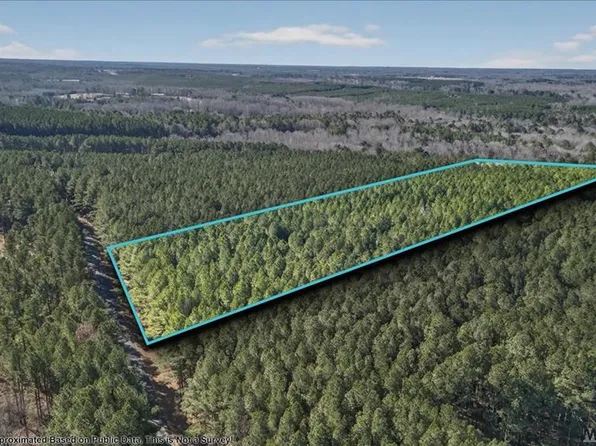 81 Granite Hall Dr, Boydton, VA 23917