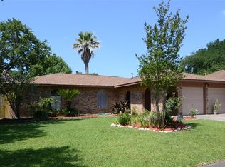 15710 Rill Ln, Houston, TX 77062