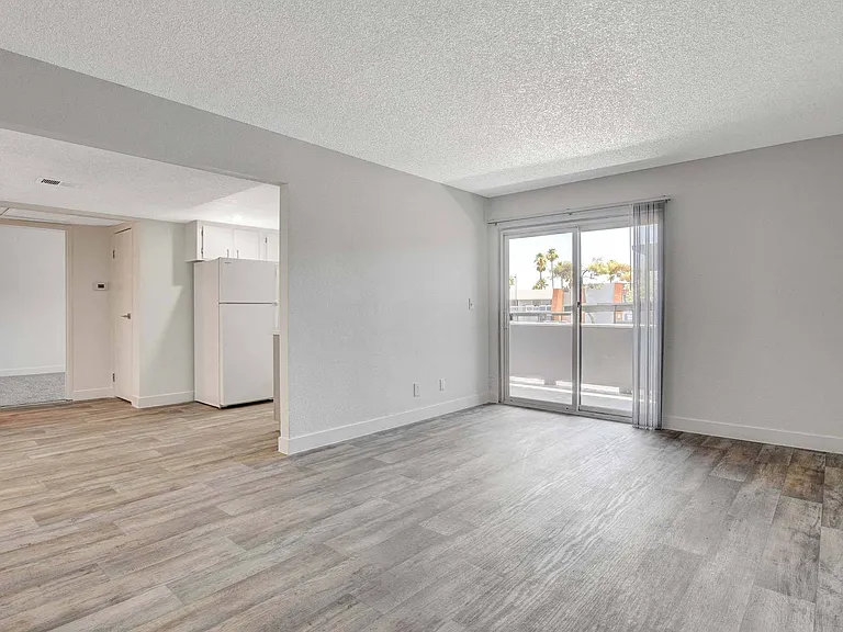 Sundance Village Apts — Photo 55