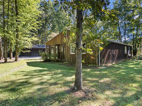 5th image of 4824 Goose Run Rd