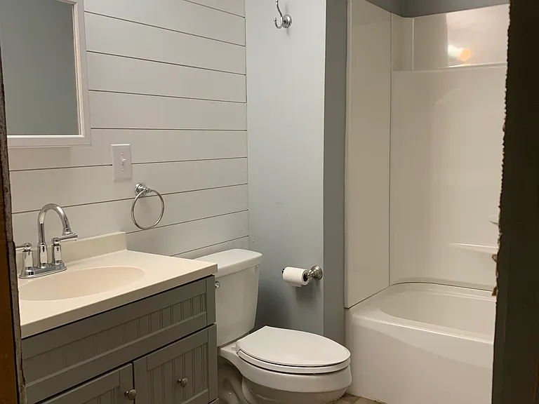 43 Hawthorne Cir #43 — Photo 7