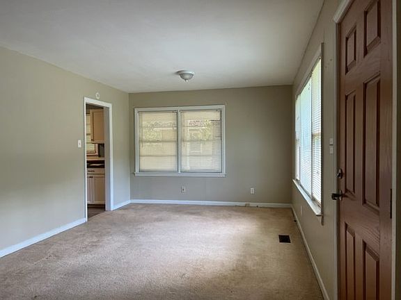 2nd image of 420 Canna Dr