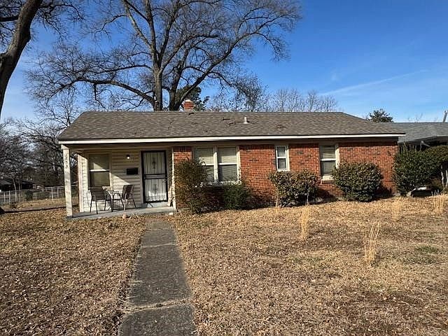 1st image of 1253 Dogwood Dr