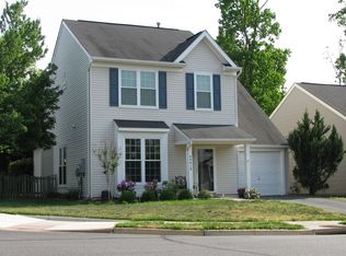 45613 Livingstone Station St, Sterling, VA 20166