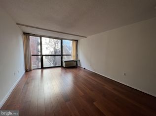 233 S 6th St APT 303A, Philadelphia, PA 19106