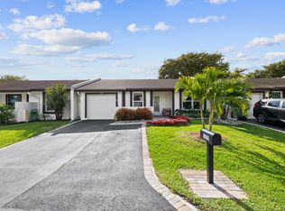 16000 Laurel Oak Circle, Delray Beach, FL 33484
