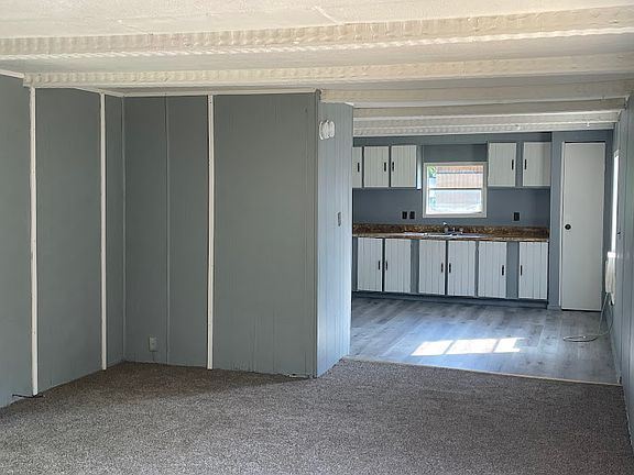 2nd image of 100 Hidden Valley Dr #1