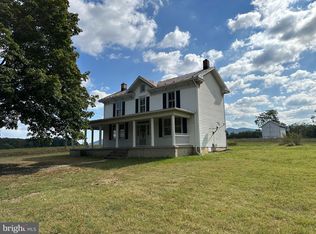 124 Rinaca Ln, Shenandoah, VA 22849