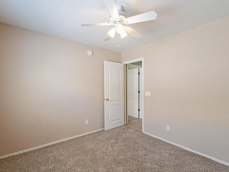 4504 W Sun Quest St — Photo 19