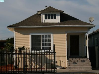 1251 98th Ave, Oakland, CA, 94603