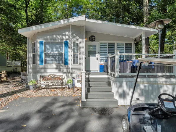 1132 Sebago Woods Way, Casco, ME 04015