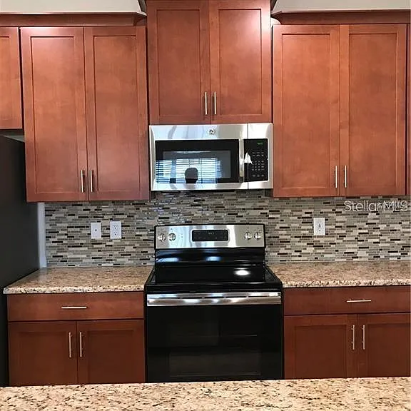 1599 Moon Valley Dr — Photo 4