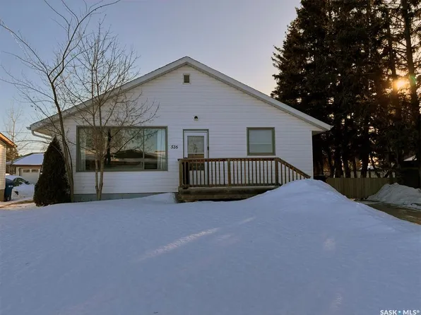 516 3rd STREET W, Meadow Lake, SK S9X 1H1
