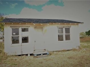 308 Denver, Seadrift, TX 77983