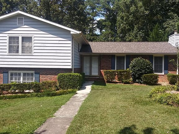 front walk way, new exterior pain and roof