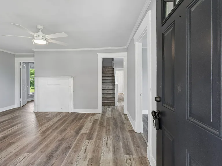 2547 Bearwallow Rd — Photo 3