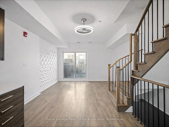5th image of 2059 Weston Rd #40