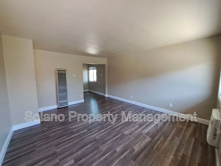 207 Brown St #2 — Photo 2