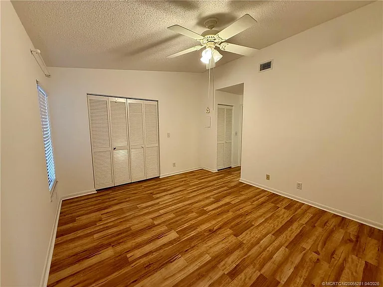 8005 SE Villa Cir — Photo 11
