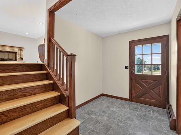 3rd image of 306 65th Ave SE