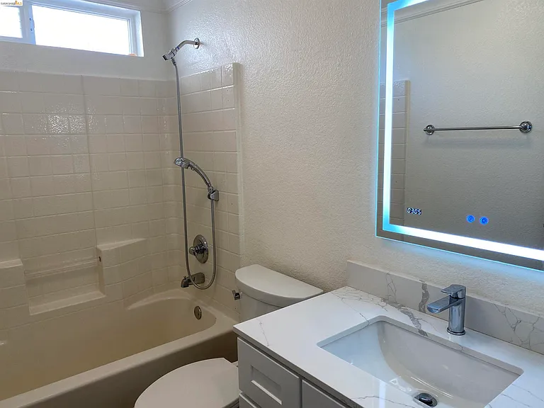 1417 Solana Dr — Photo 4