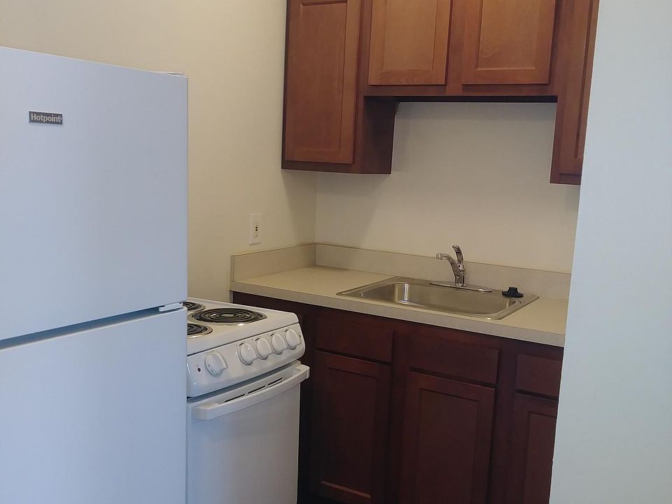 1st image of 3295 Coolidge Hwy APT 11