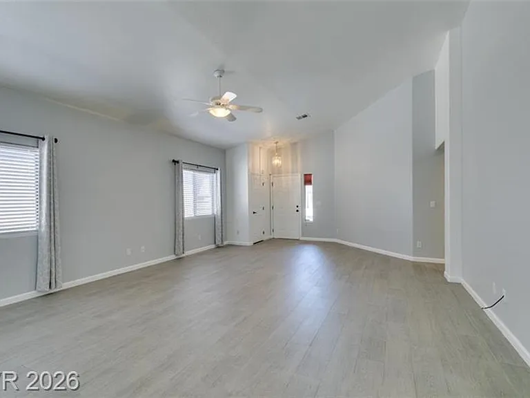 8111 Desert Cloud Ave — Photo 12