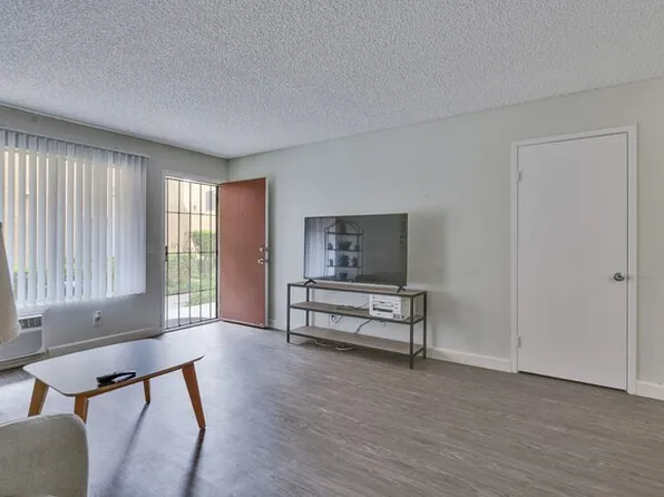 9060 Gramercy Dr #30, San Diego, CA 92123