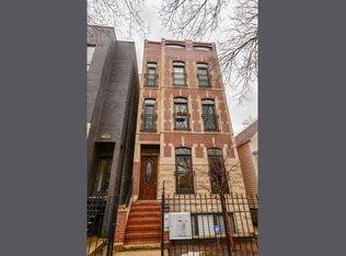 2245 W Roscoe St #1, Chicago, IL 60618