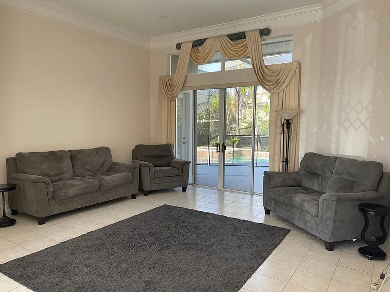 10008 Canopy Tree Ct — Photo 24
